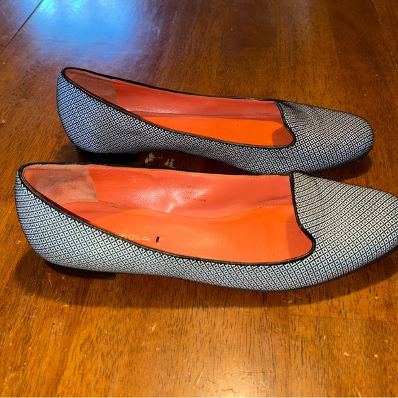 Via Spiga Flats - Picture 2 of 6